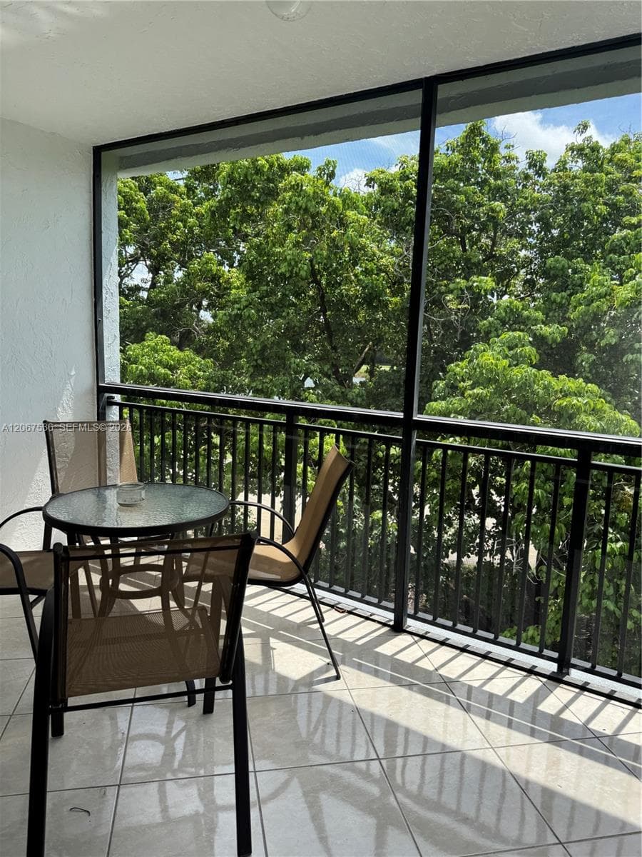 16141 Blatt Blvd # 408, Weston, FL 33326 photo 3