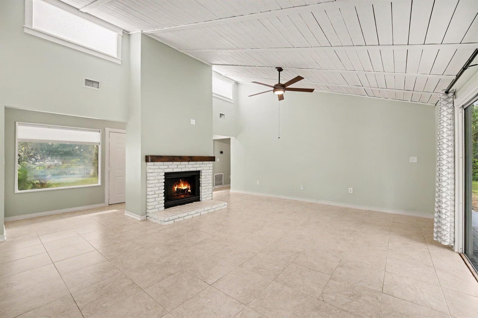 2550 COREY Avenue, Melbourne, FL 32904 photo 5