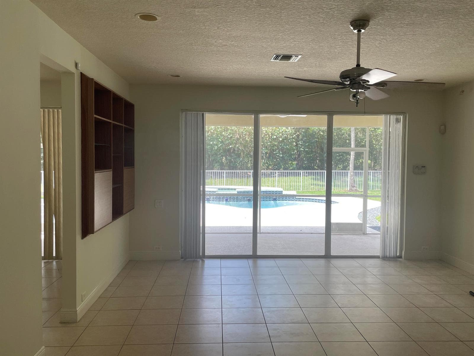 10225 NW 60TH Place, Parkland, FL 33076 photo 5