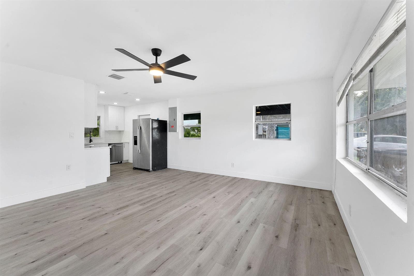 316 NW 6th Court, Deerfield Beach, FL 33441 photo 3
