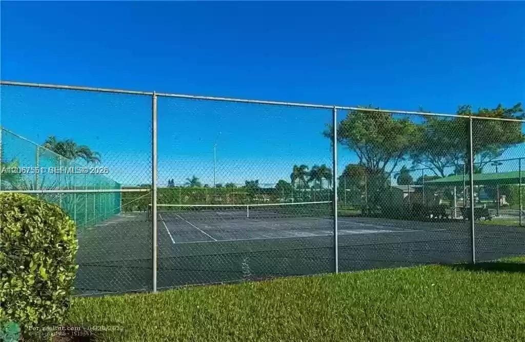 6870 Royal Palm Blvd # 111M, Margate, FL 33063 photo 3