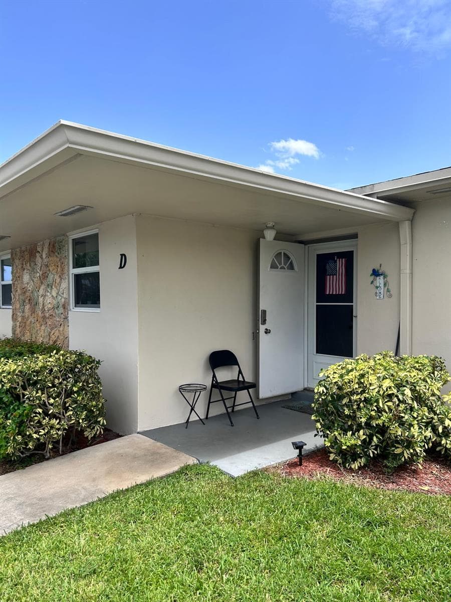2779 EMORY Drive E # D, West Palm Beach, FL 33415 photo 2