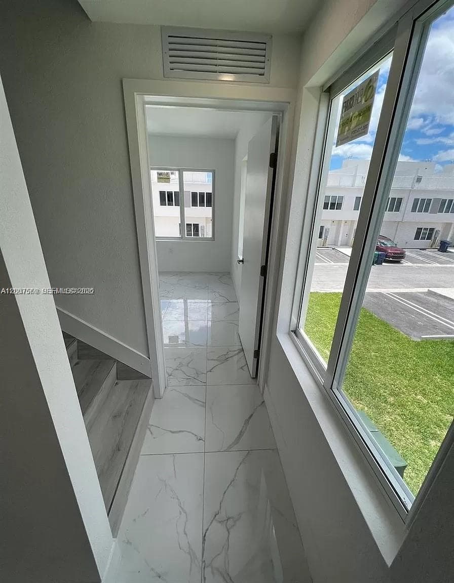 25859 SW 144th Ct, Homestead, FL 33032 photo 2