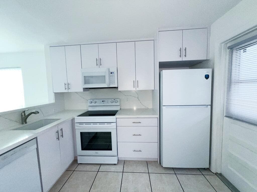 3777 NW 78TH Avenue # 46E, Davie, FL 33024 photo 3