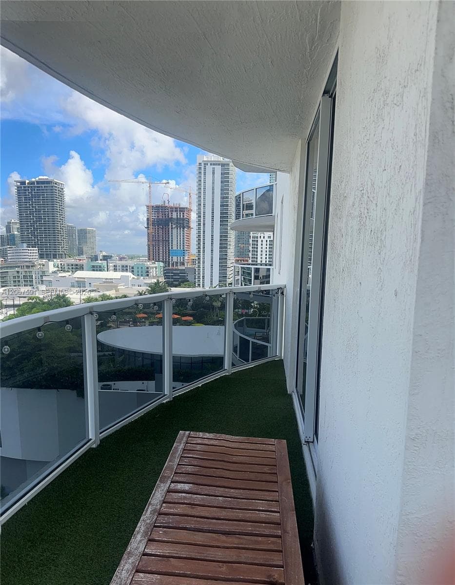 601 NE 23rd St # 1605, Miami, FL 33137 photo 3