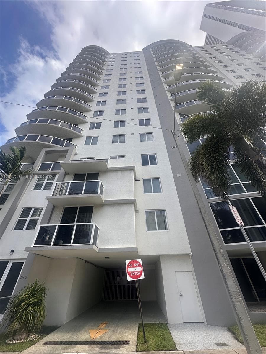 601 NE 23rd St # 1605, Miami, FL 33137 photo 5