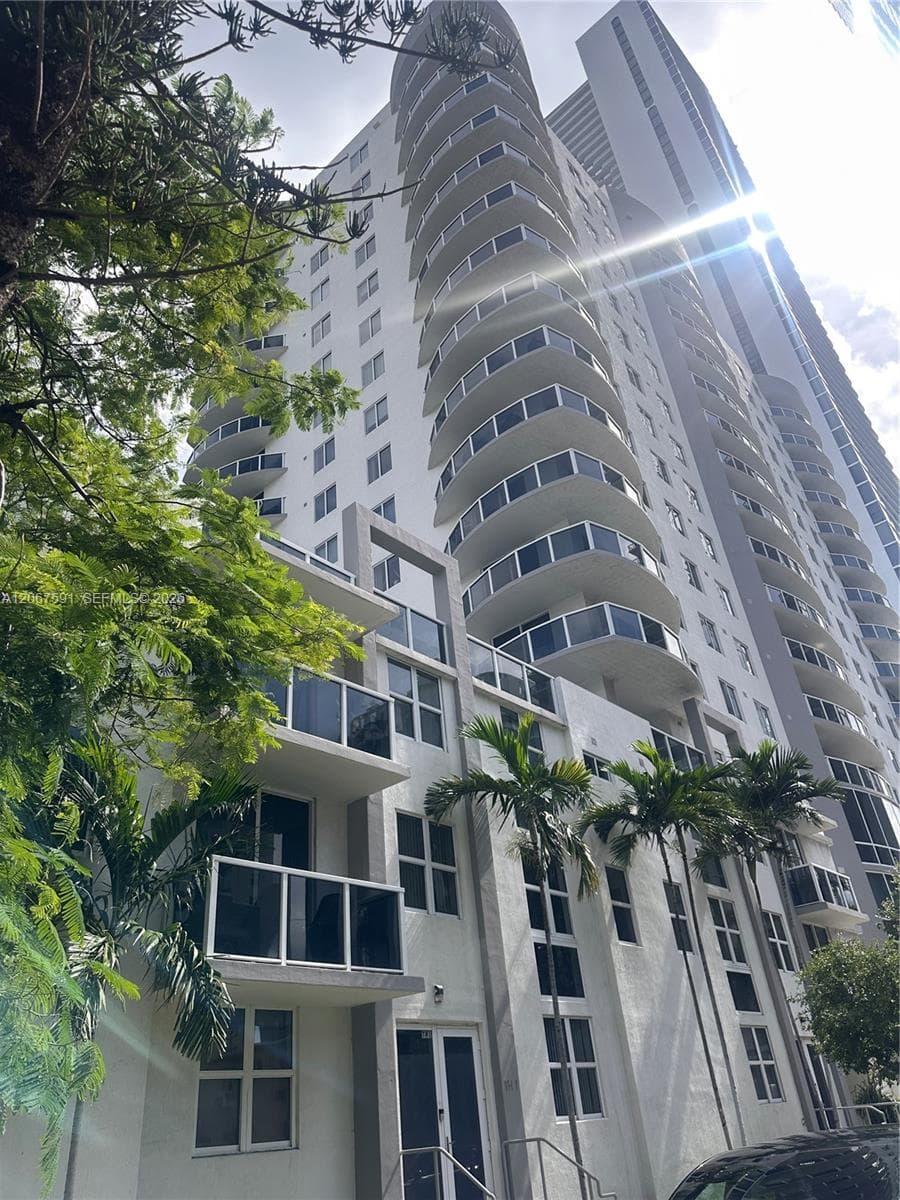 601 NE 23rd St # 1605, Miami, FL 33137 photo 4