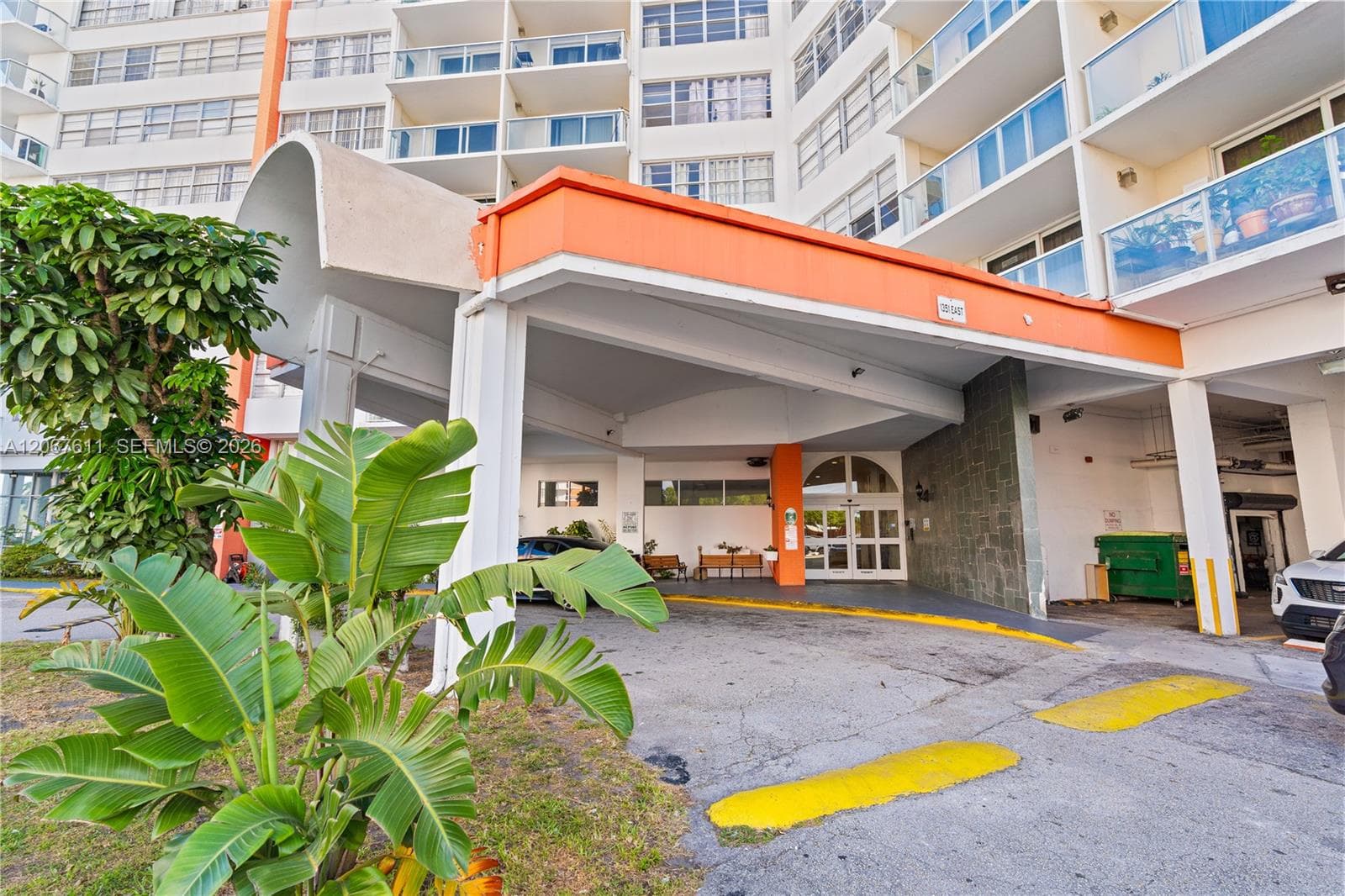 1351 NE Miami Gardens Dr # 301E, Miami, FL 33179 photo 2