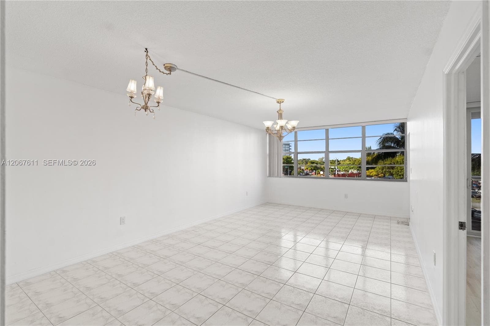 1351 NE Miami Gardens Dr # 301E, Miami, FL 33179