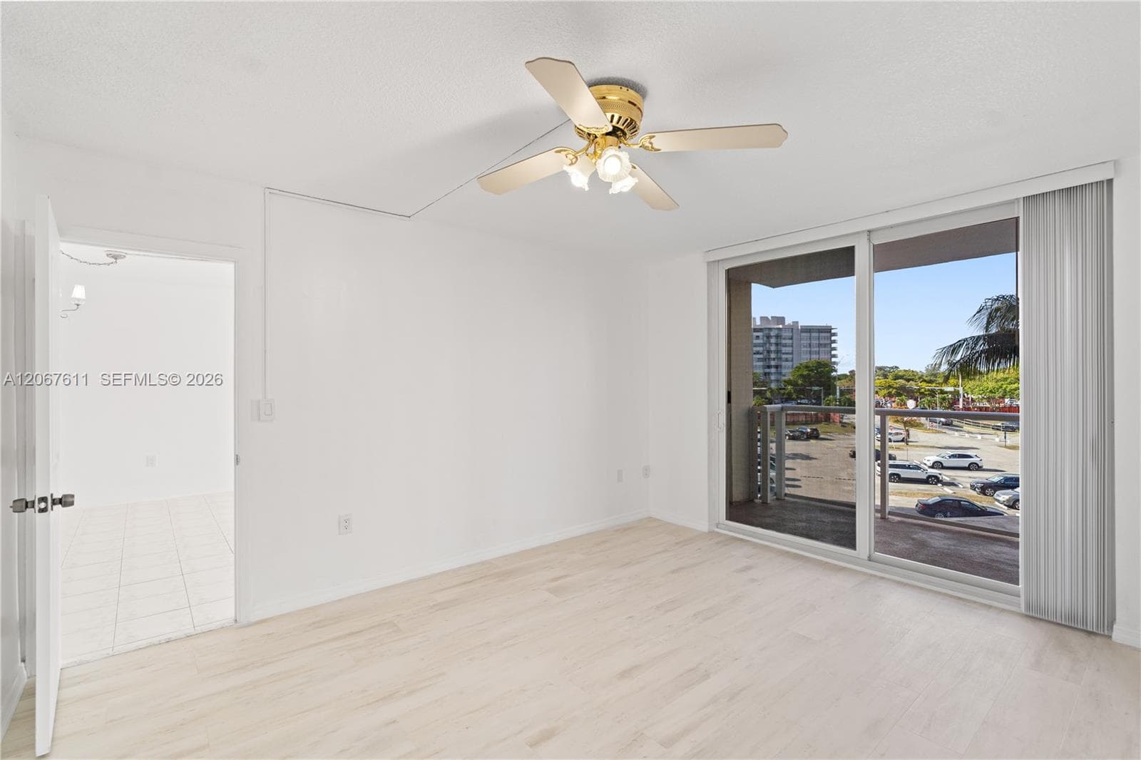1351 NE Miami Gardens Dr # 301E, Miami, FL 33179 photo 4