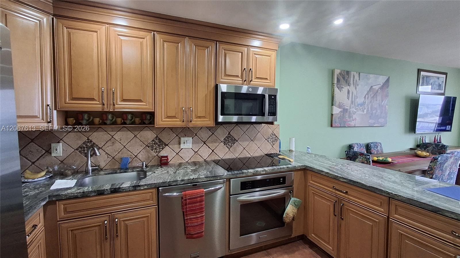 13499 Biscayne Blvd # PH1712, North Miami, FL 33181 photo 5