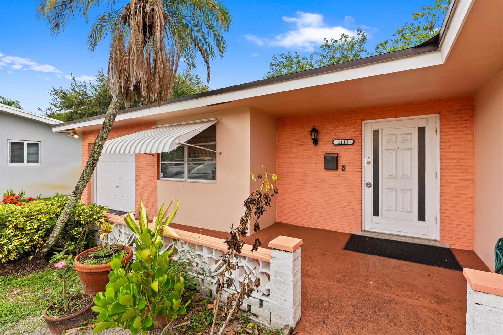 1111 NW 85TH Way, Pembroke Pines, FL 33024 photo 2