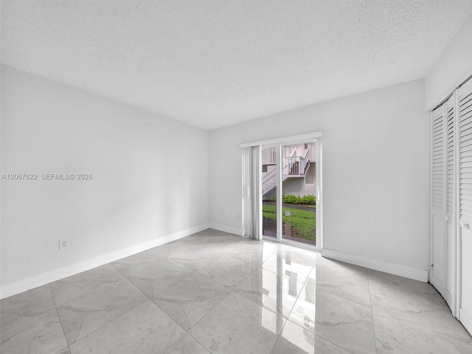 670 NW 85th Pl # 11-104, Miami, FL 33126 photo 3