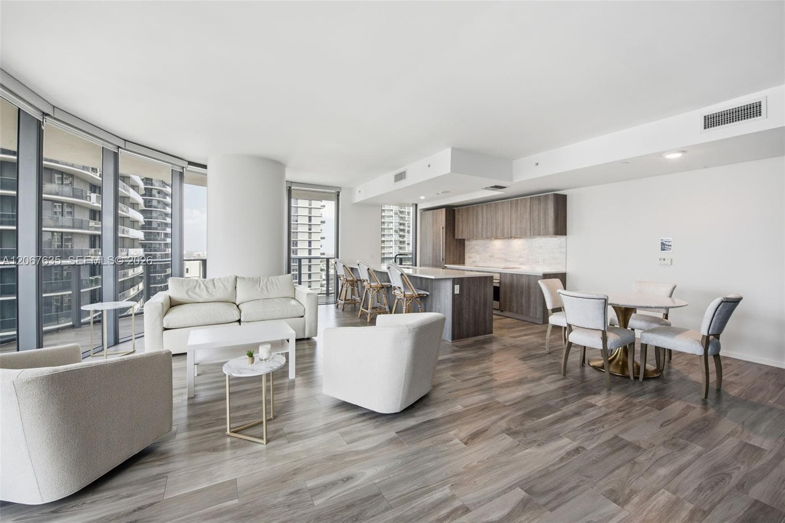 801 S Miami Ave # 3101, Miami, FL 33130 photo 3