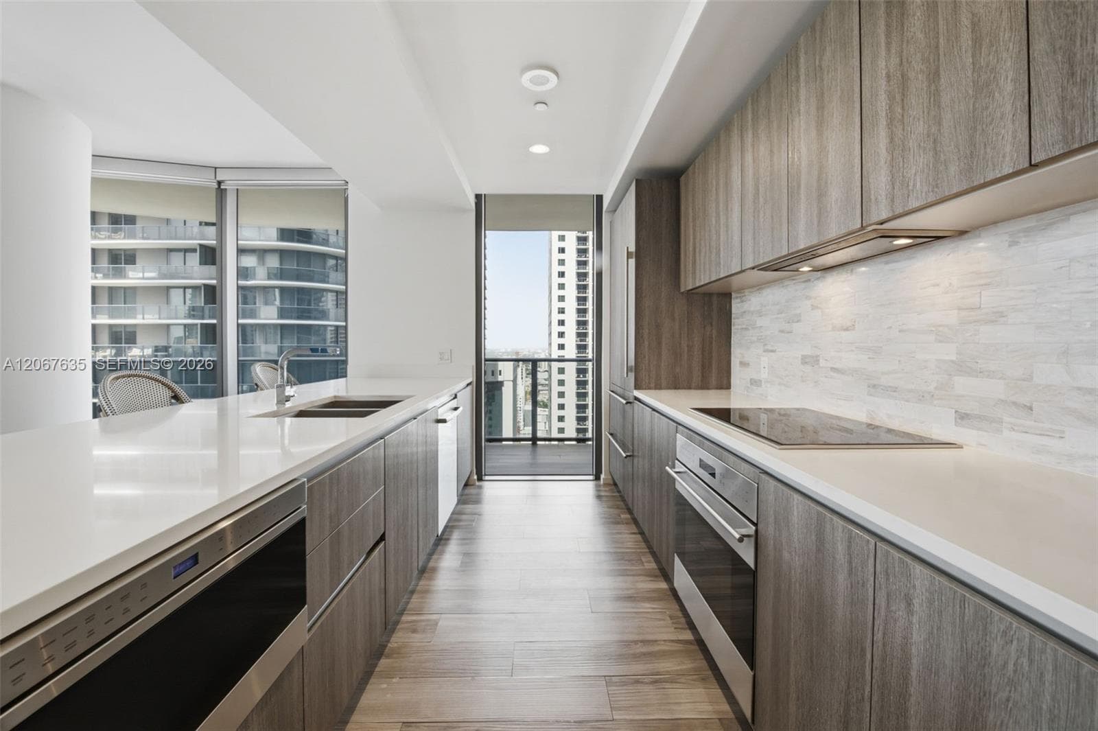 801 S Miami Ave # 3101, Miami, FL 33130 photo 5