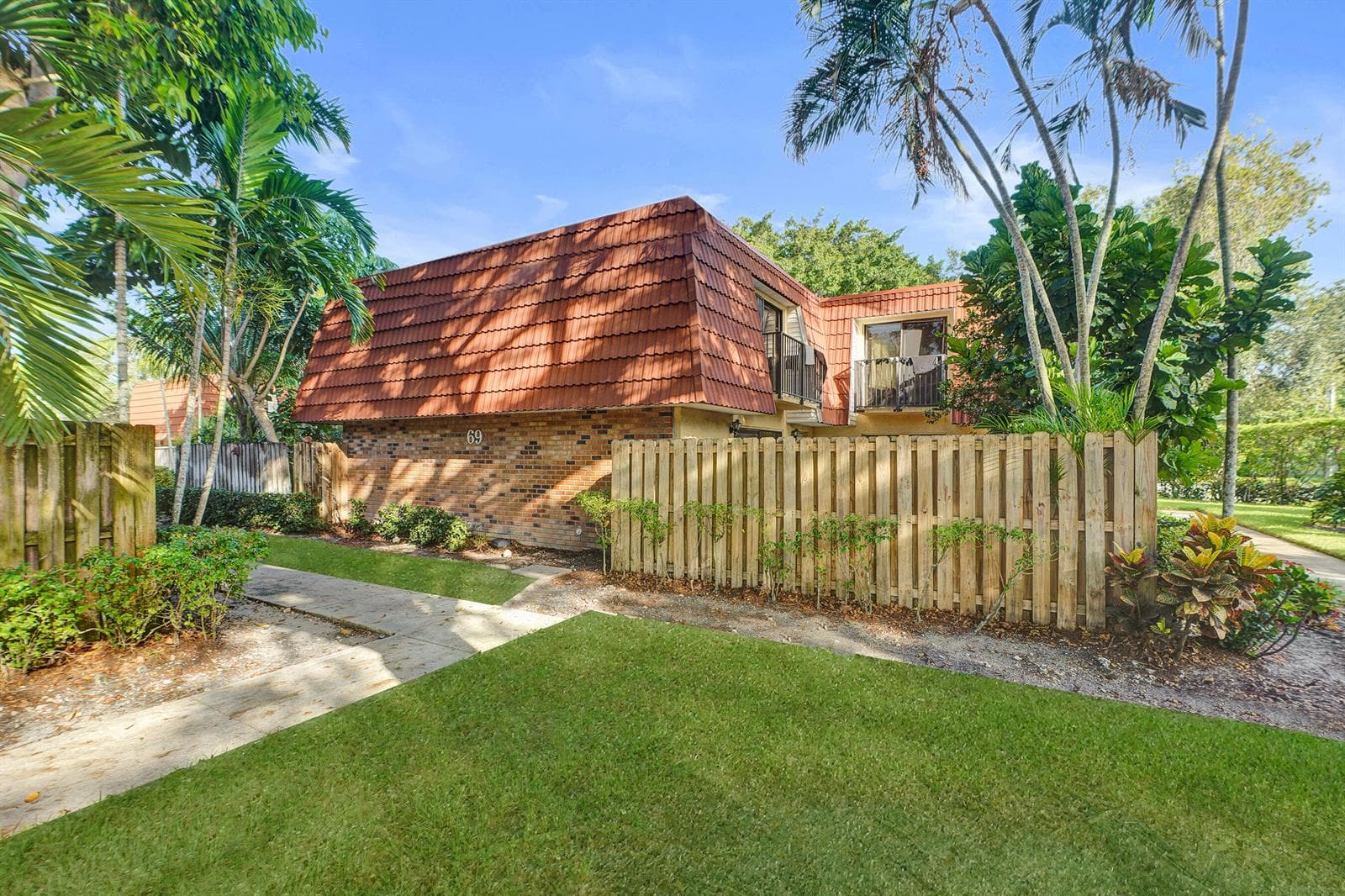 736 NW 98TH Circle, Plantation, FL 33324 photo 4