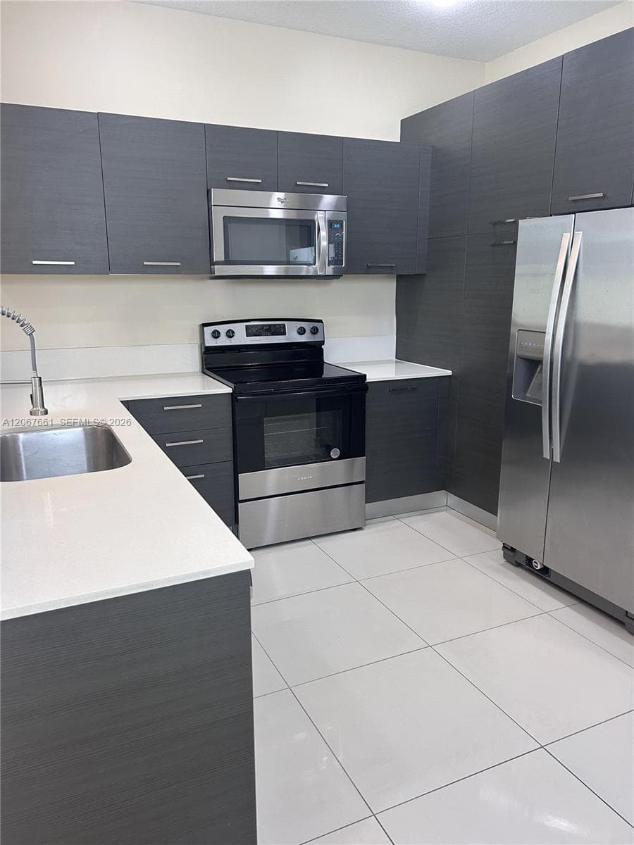 3584 NW 13th St, Lauderhill, FL 33311 photo 4