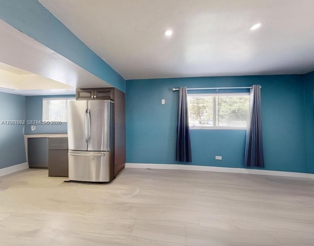 2411 Thomas St, Hollywood, FL 33020 photo 5