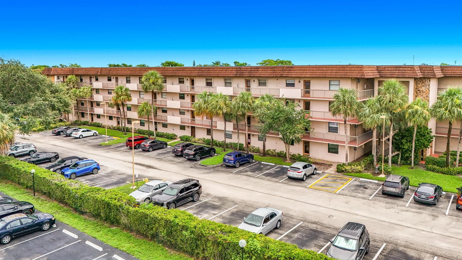 4970 E Sabal Palm Boulevard # 412, Tamarac, FL 33319 photo 2