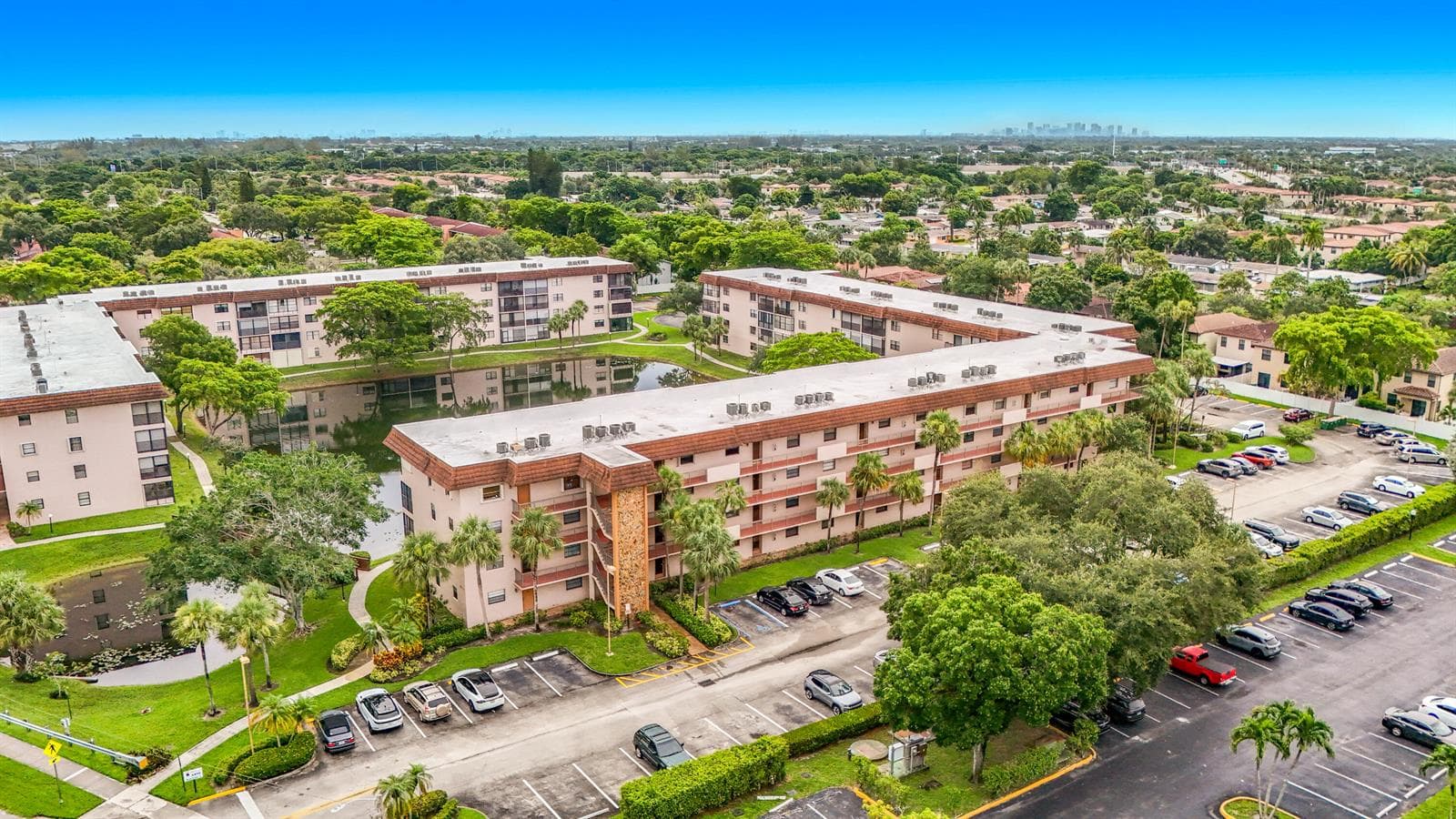 4970 E Sabal Palm Boulevard # 412, Tamarac, FL 33319 photo 3