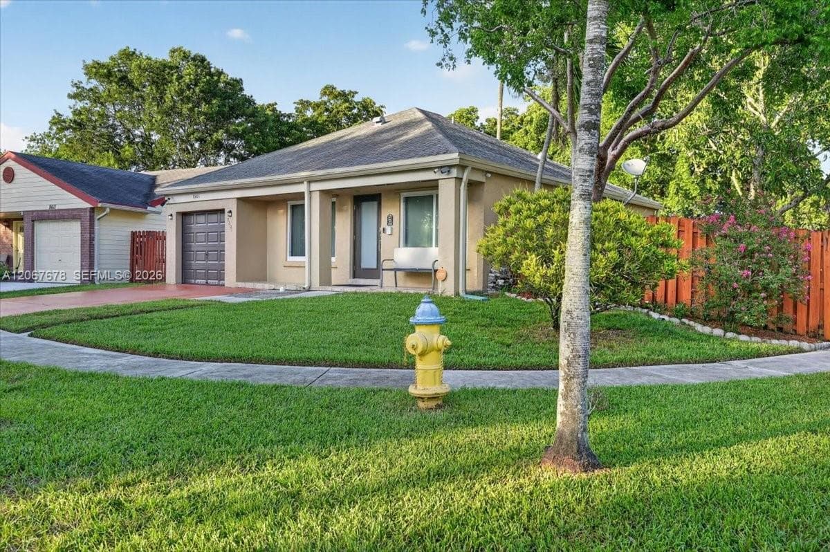 8601 SW 16th St, Pembroke Pines, FL 33025 photo 4