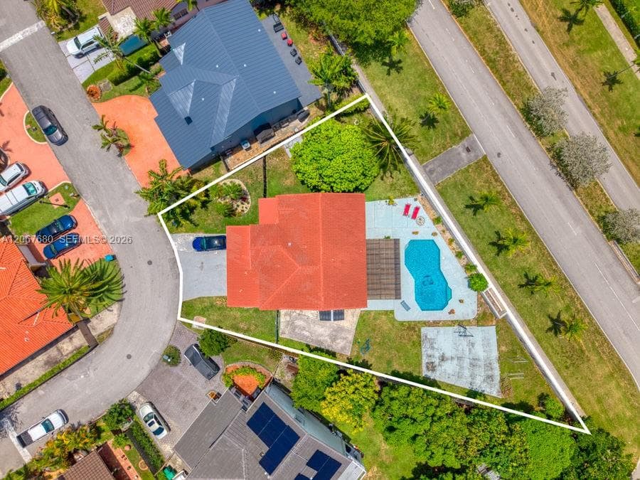 8611 SW 207th Ter, Cutler Bay, FL 33189 photo 2