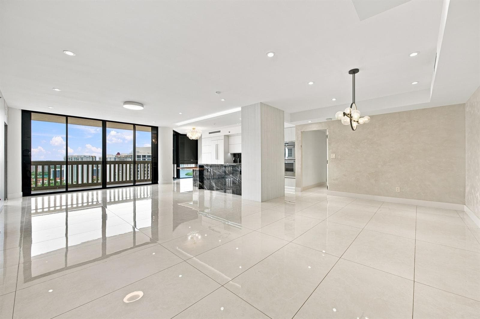2000 Island Boulevard # 2905, Aventura, FL 33160 photo 3