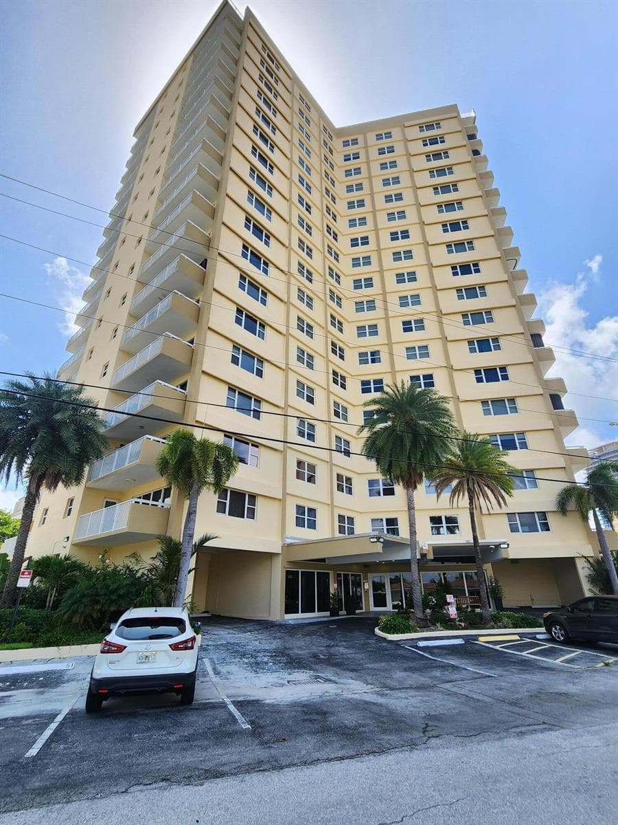 1200 HIBISCUS Avenue # 1006, Pompano Beach, FL 33062