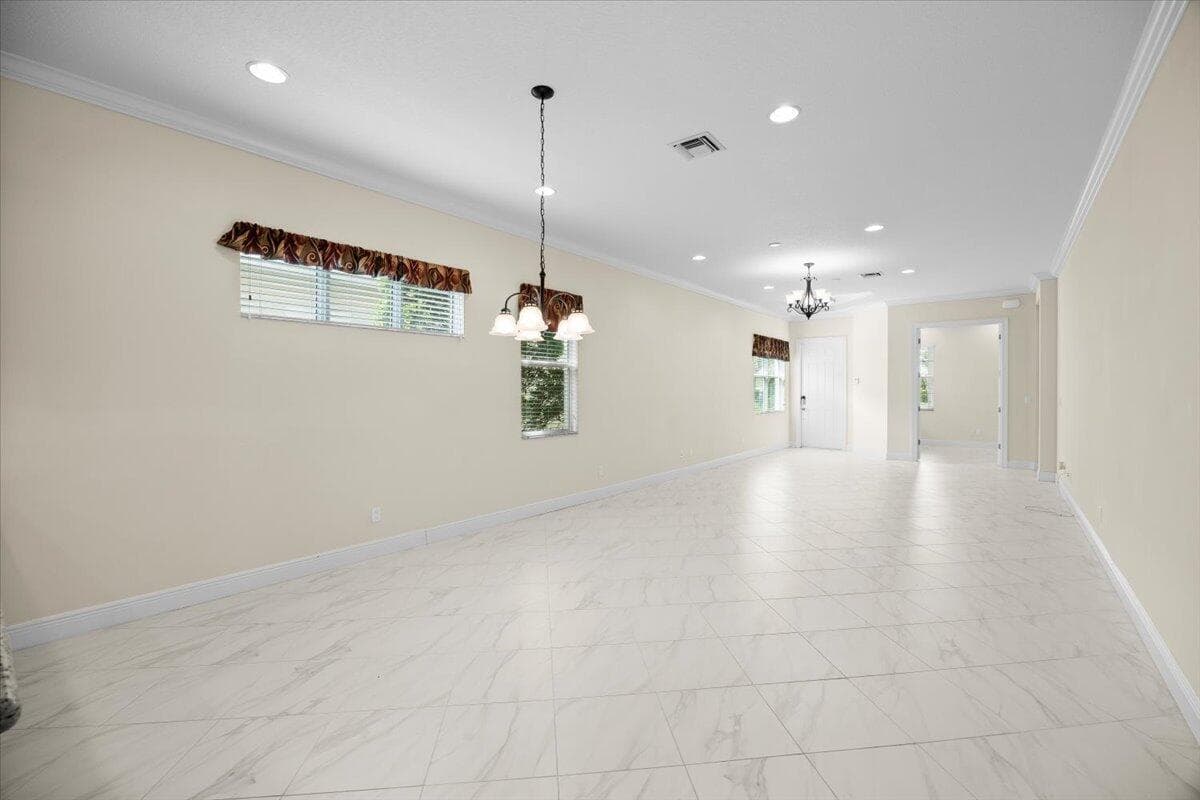11147 SW VISCONTI Way, Port St. Lucie, FL 34986 photo 4