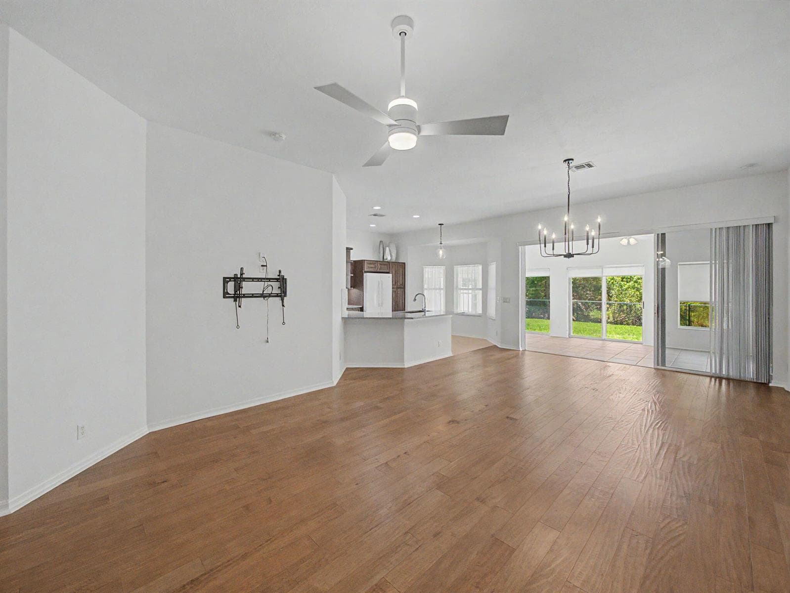 5006 SE DEVENWOOD Way, Stuart, FL 34997 photo 4