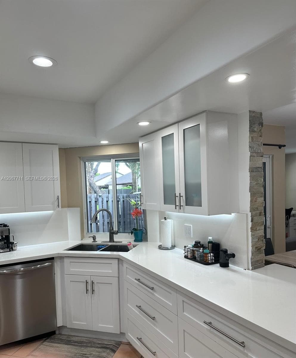 4810 SW 152nd Pl # H-87, Miami, FL 33185 photo 5