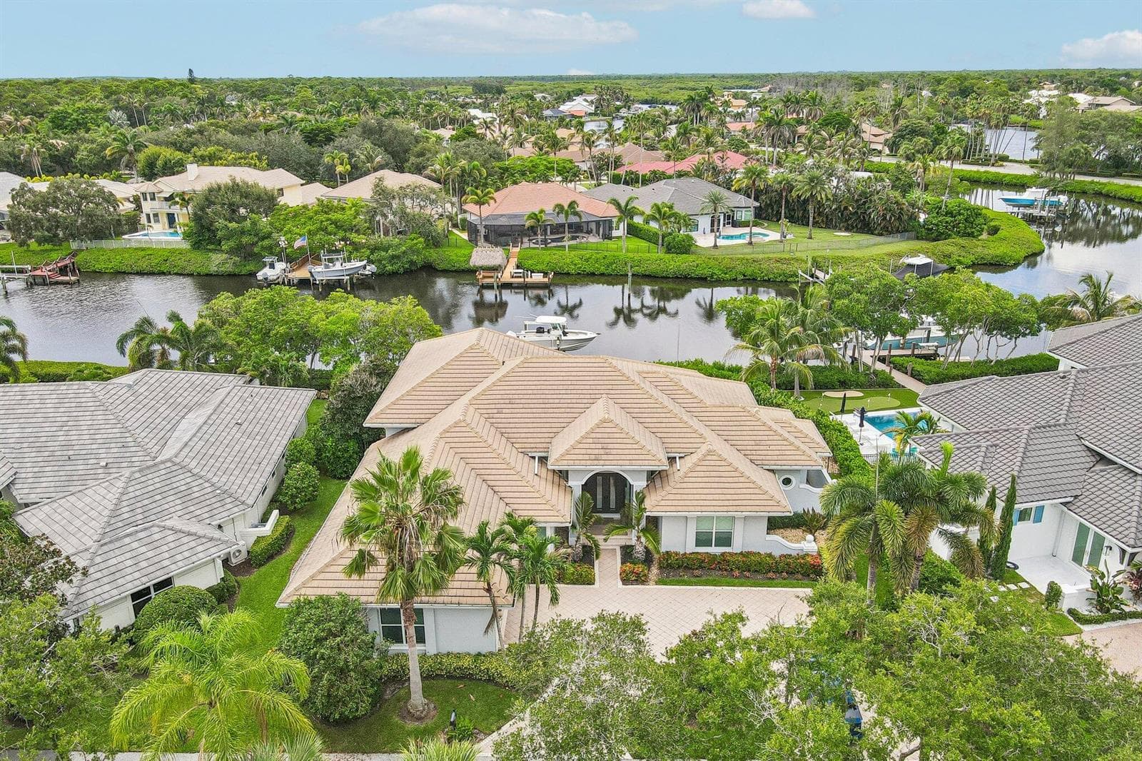 8651 SE Somerset Island Way, Jupiter, FL 33458 photo 3