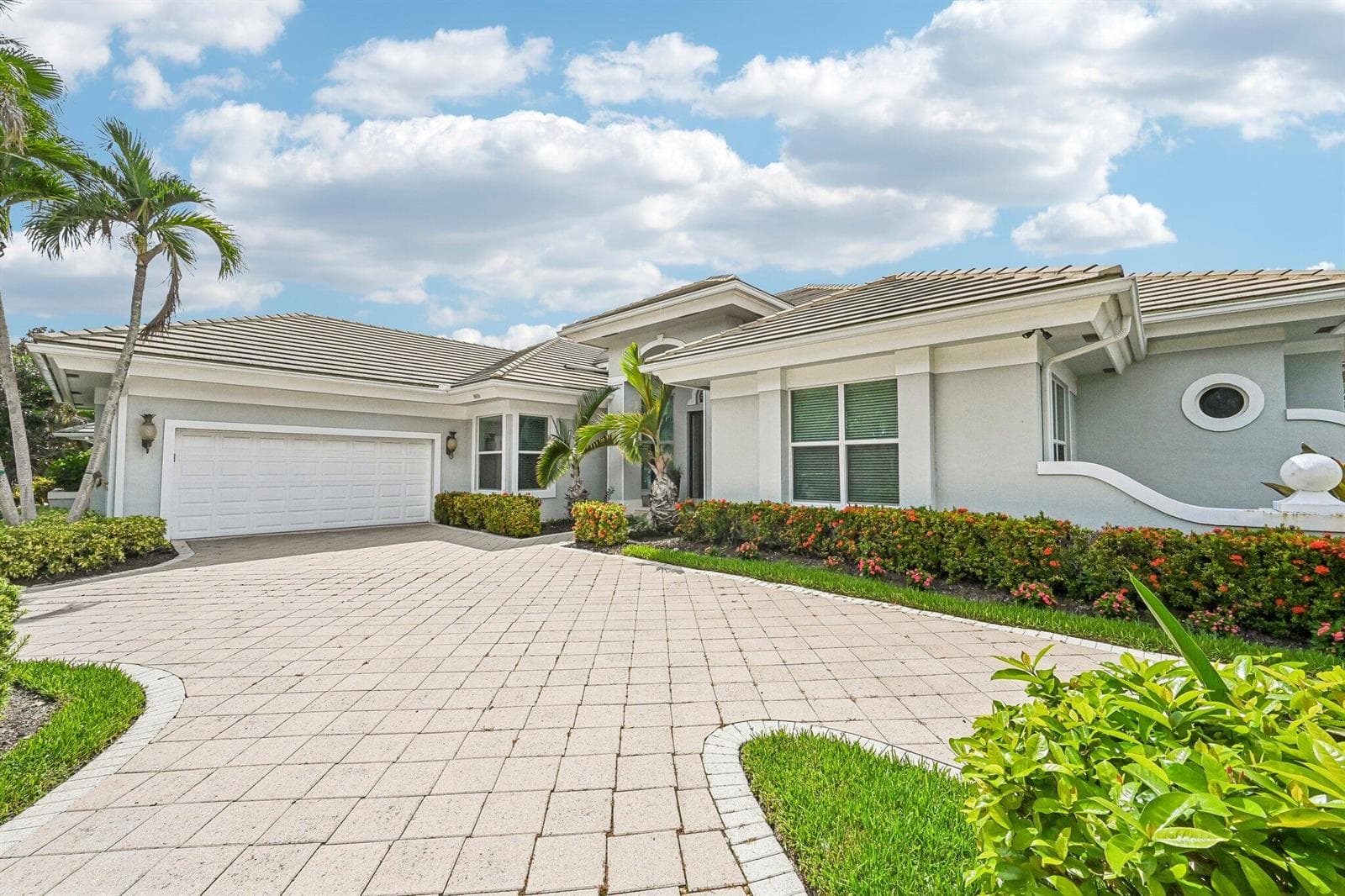 8651 SE Somerset Island Way, Jupiter, FL 33458 photo 5