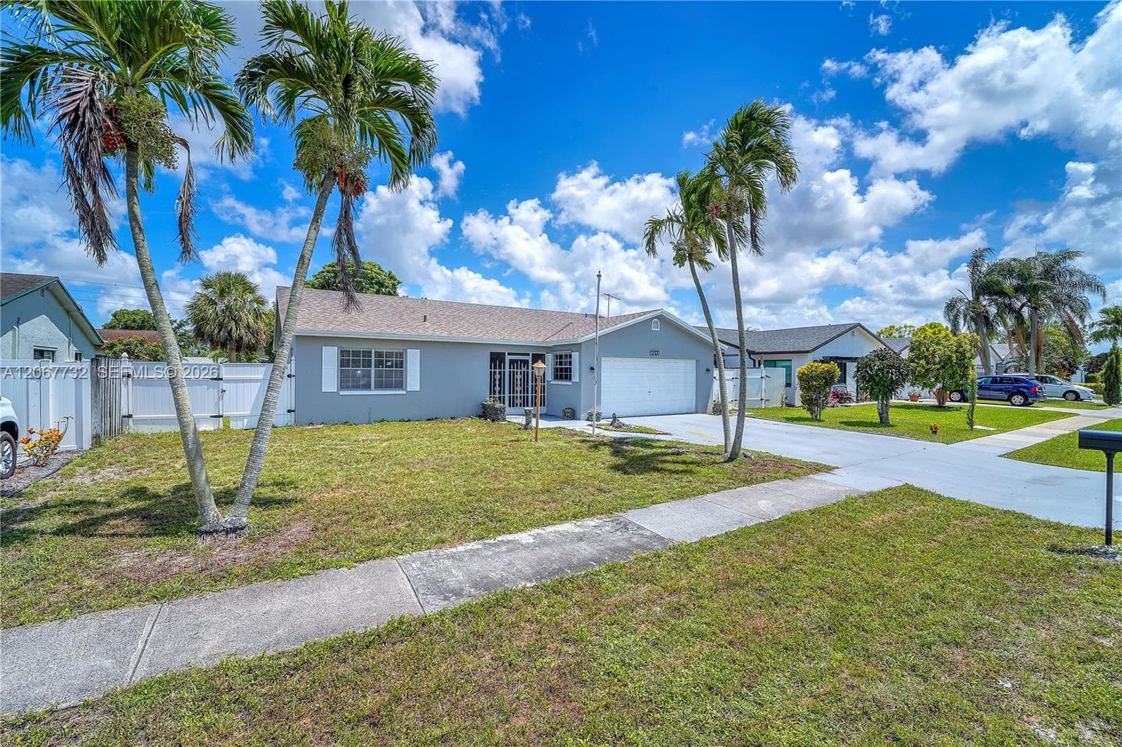 9242 SW 18th Rd, Boca Raton, FL 33428 photo 2