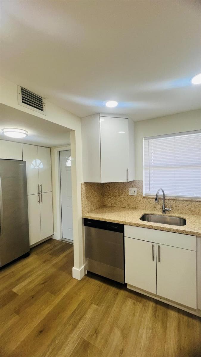 8345 SUNRISE LAKES Boulevard # 304, Sunrise, FL 33322 photo 5