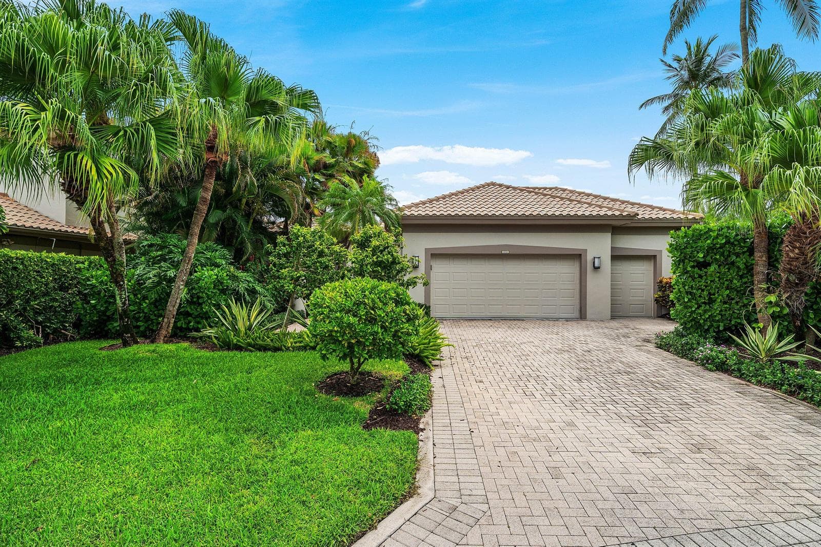 6054 NW 23RD Avenue, Boca Raton, FL 33496 photo 2