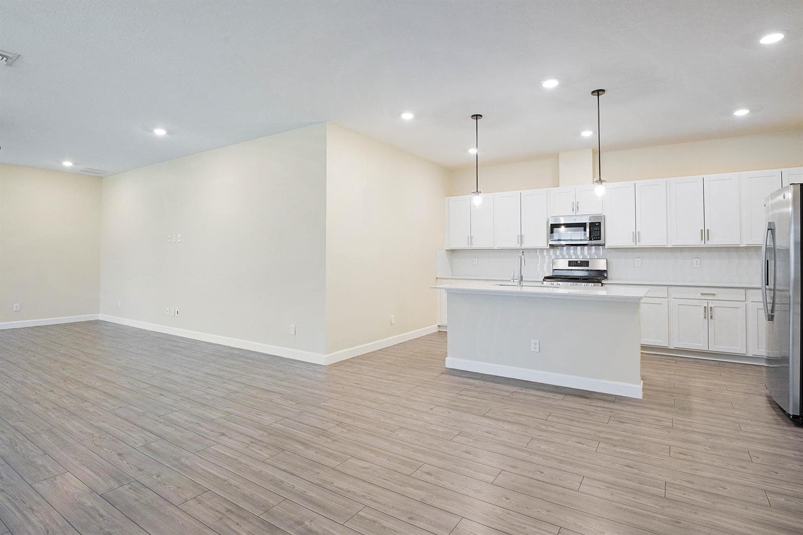 1217 Haywagon Trail, Loxahatchee, FL 33470 photo 4