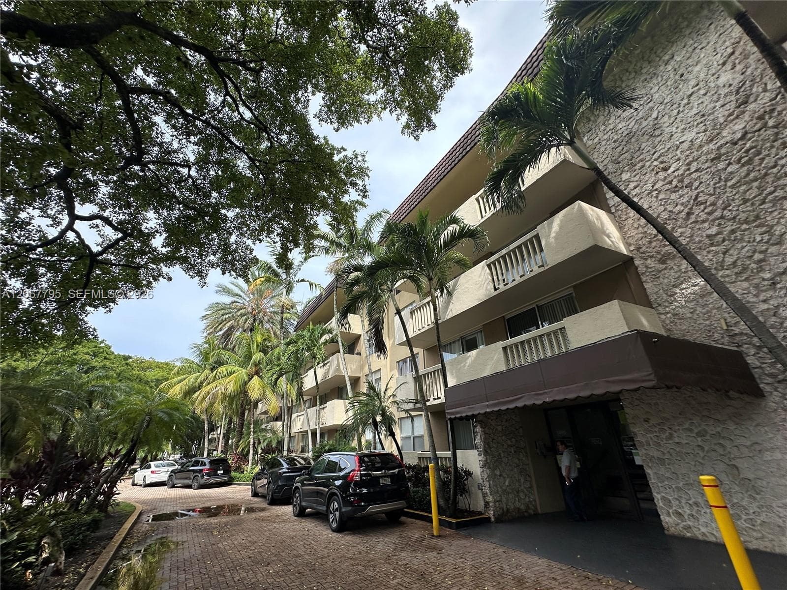 1800 Sans Souci Blvd # 426, North Miami, FL 33181