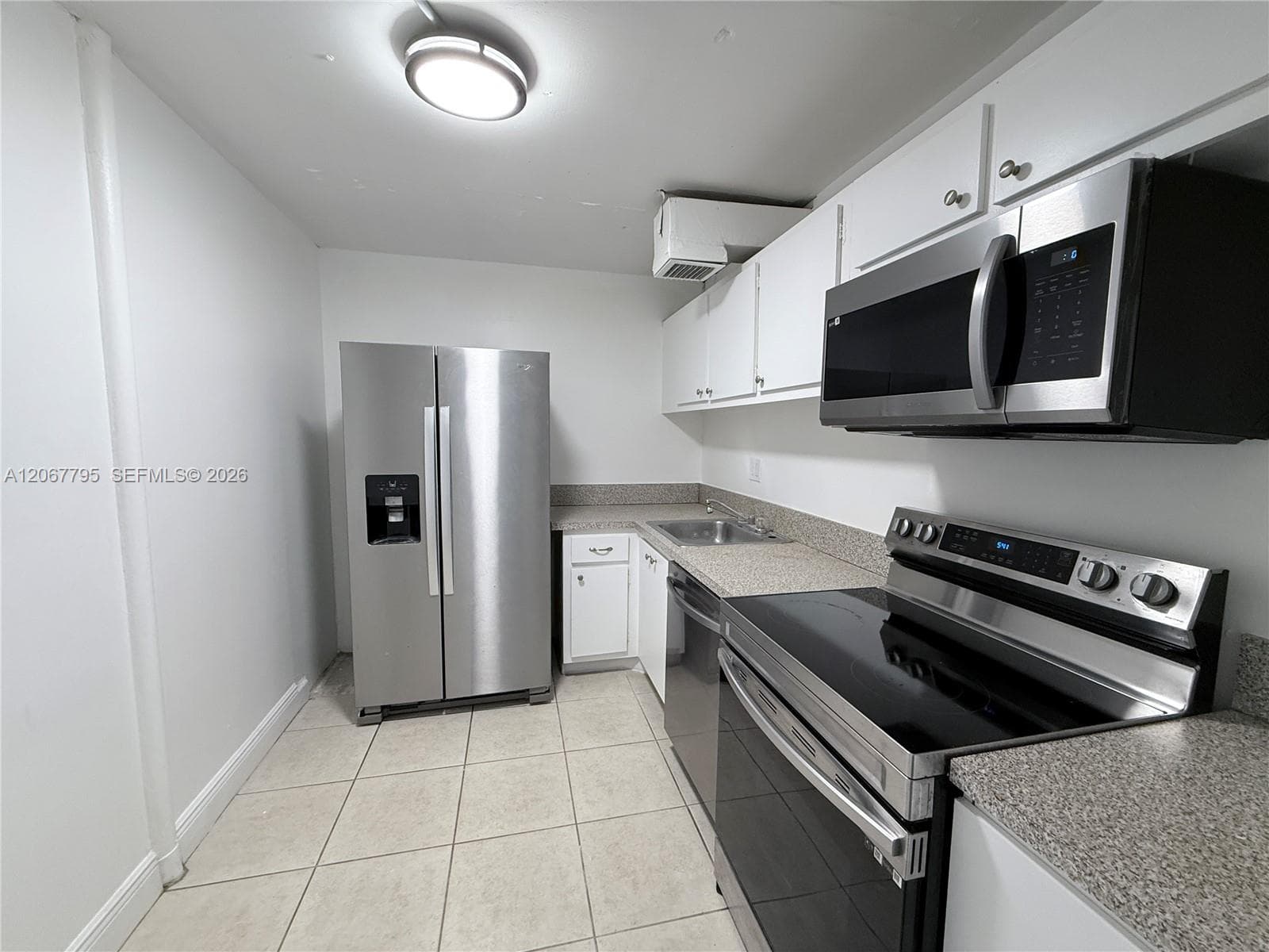 1800 Sans Souci Blvd # 426, North Miami, FL 33181 photo 4