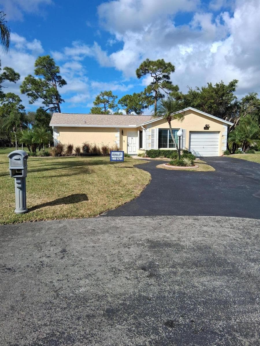 4703 Rainbow Drive, FL 33463
