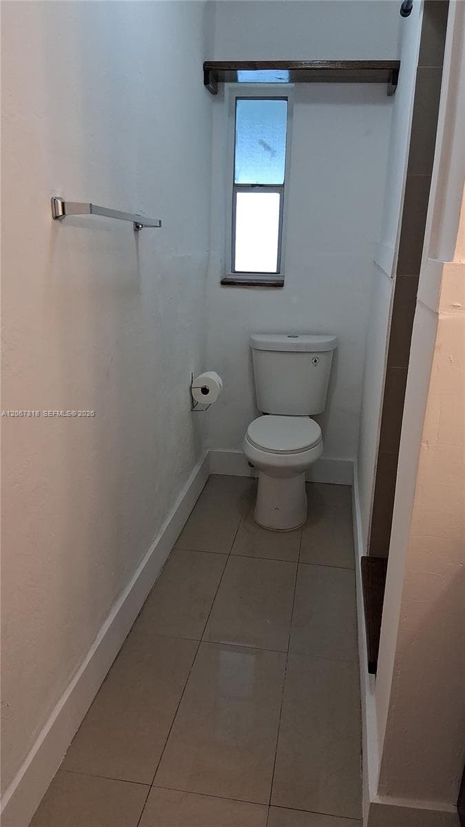 428 NE 82nd St # 4E, Miami, FL 33138 photo 2