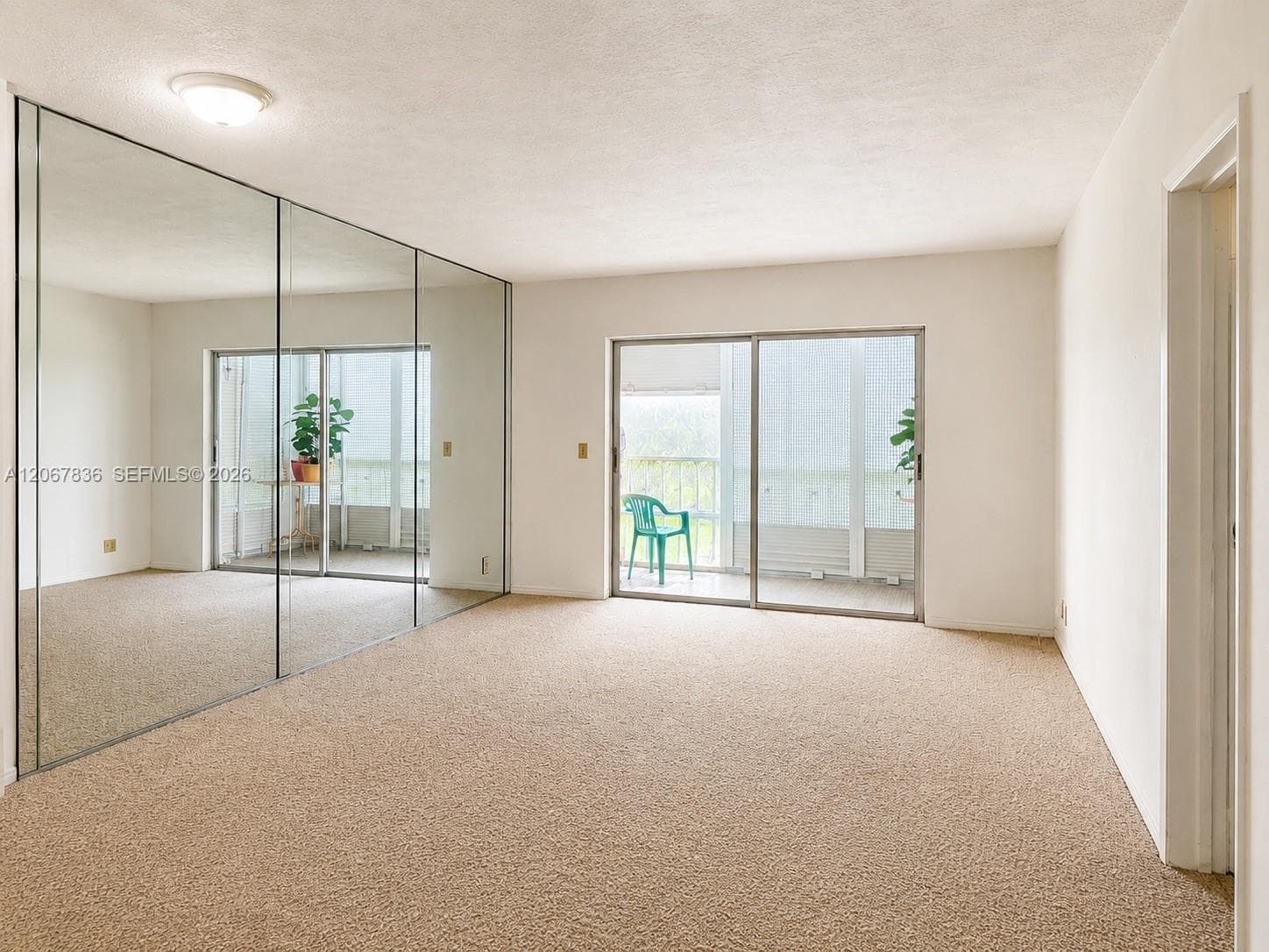 1001 Hillcrest Ct # 204, Hollywood, FL 33021 photo 2