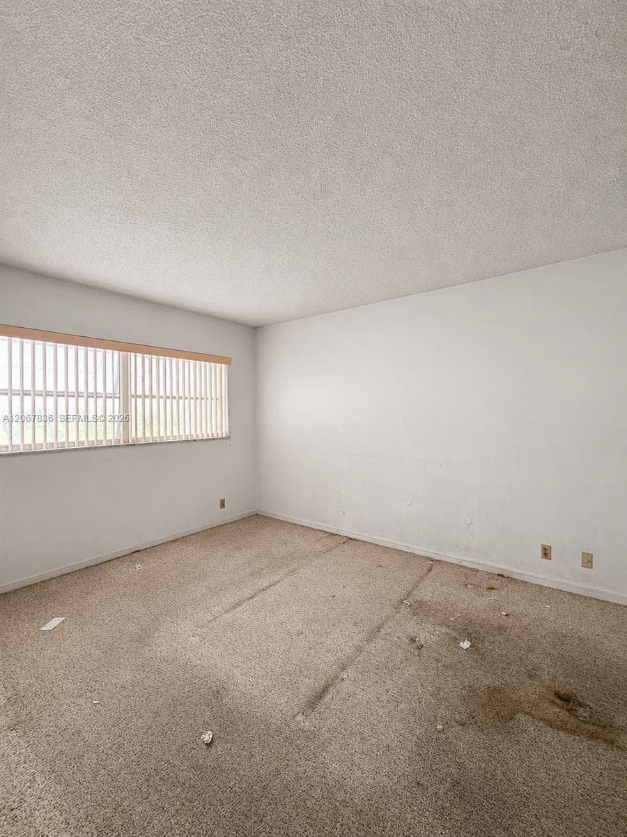 1001 Hillcrest Ct # 204, Hollywood, FL 33021 photo 4
