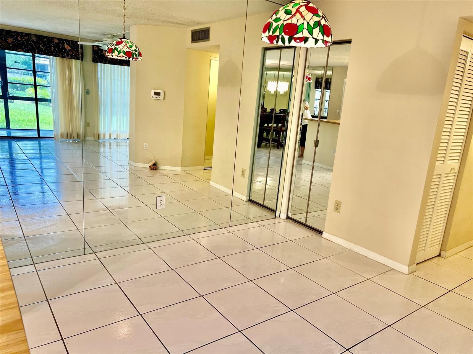 9718 S BELFORT Circle # 108, Tamarac, FL 33321 photo 4