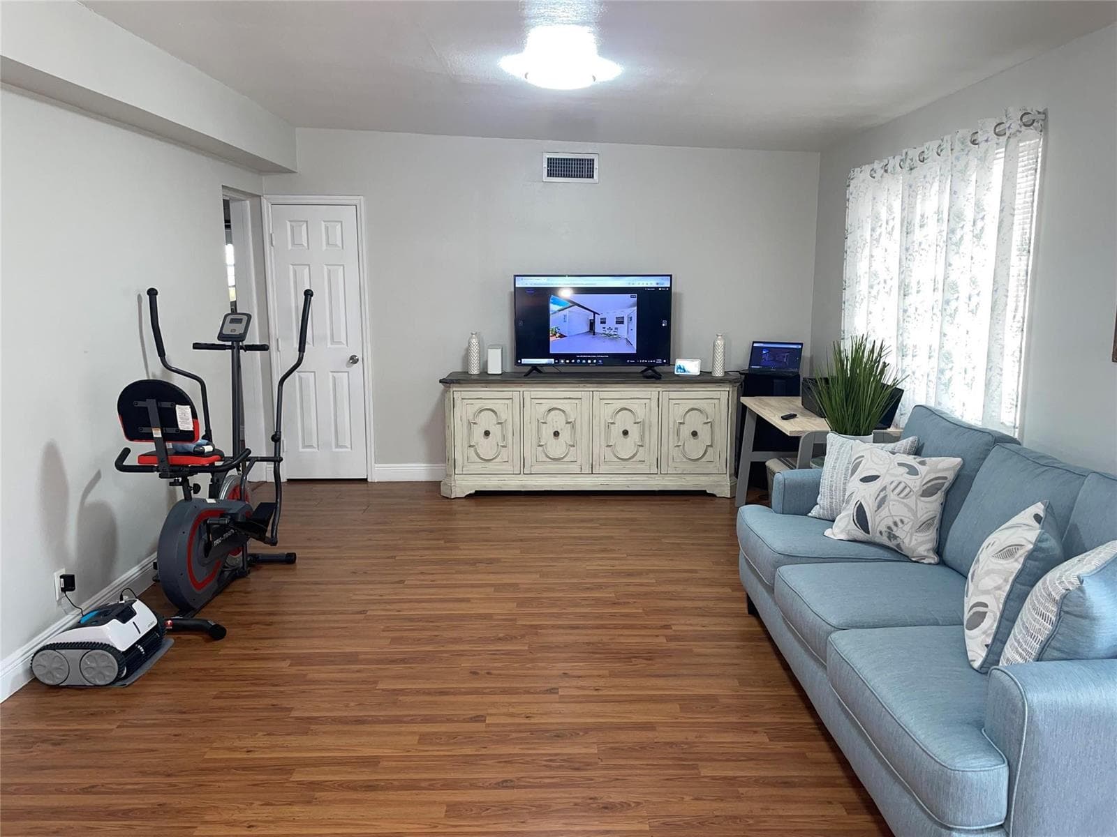 5813 NW 18TH Court, Margate, FL 33063 photo 4