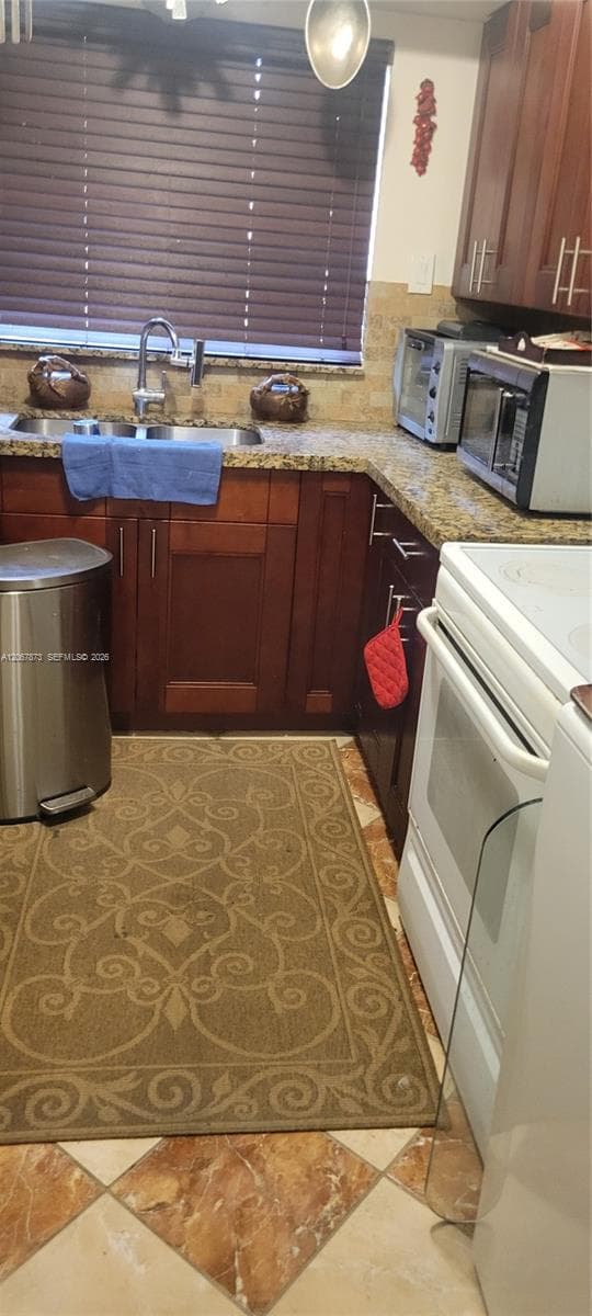 1743 NE 141st St, North Miami, FL 33181 photo 4