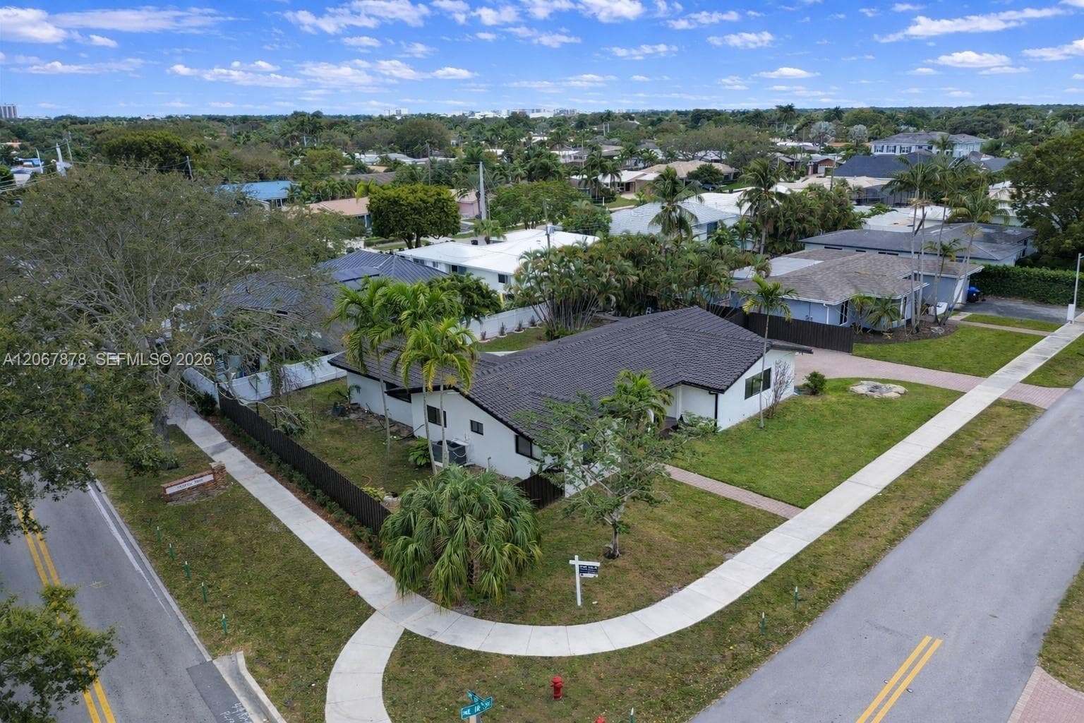 6020 NE 18th Ter, Fort Lauderdale, FL 33308 photo 2