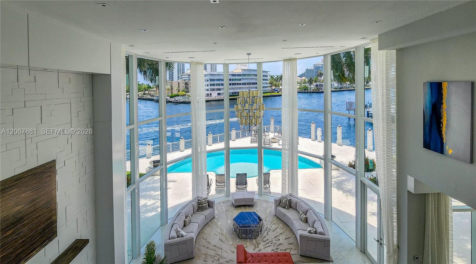 2890 NE 28th St, Fort Lauderdale, FL 33306 photo 2