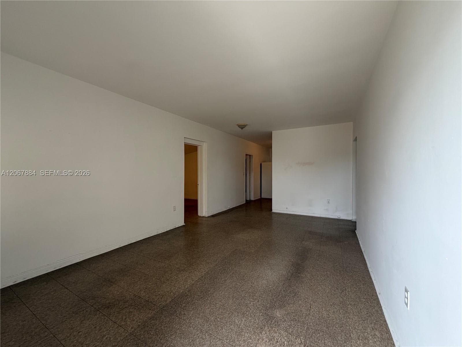 733 W 35th St, Hialeah, FL 33012 photo 4