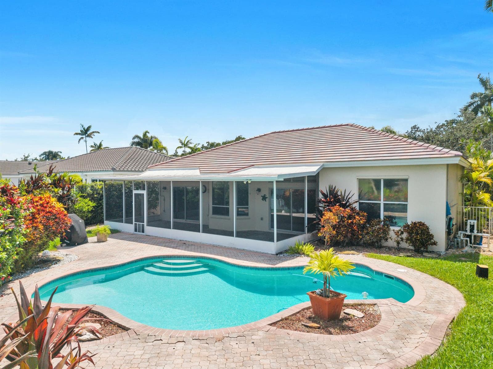 2325 NW 186th Avenue, Pembroke Pines, FL 33029 photo 3